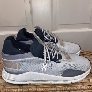 ON CLOUDNOVA Men Sz 11 Road Running Shoes Sneakers White Sand Lace Up Athletic